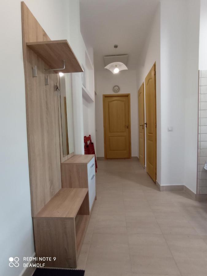 Gizella Apartman Eger Ngoại thất bức ảnh