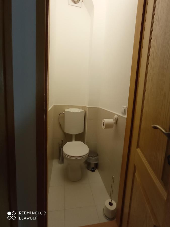 Gizella Apartman Eger Ngoại thất bức ảnh