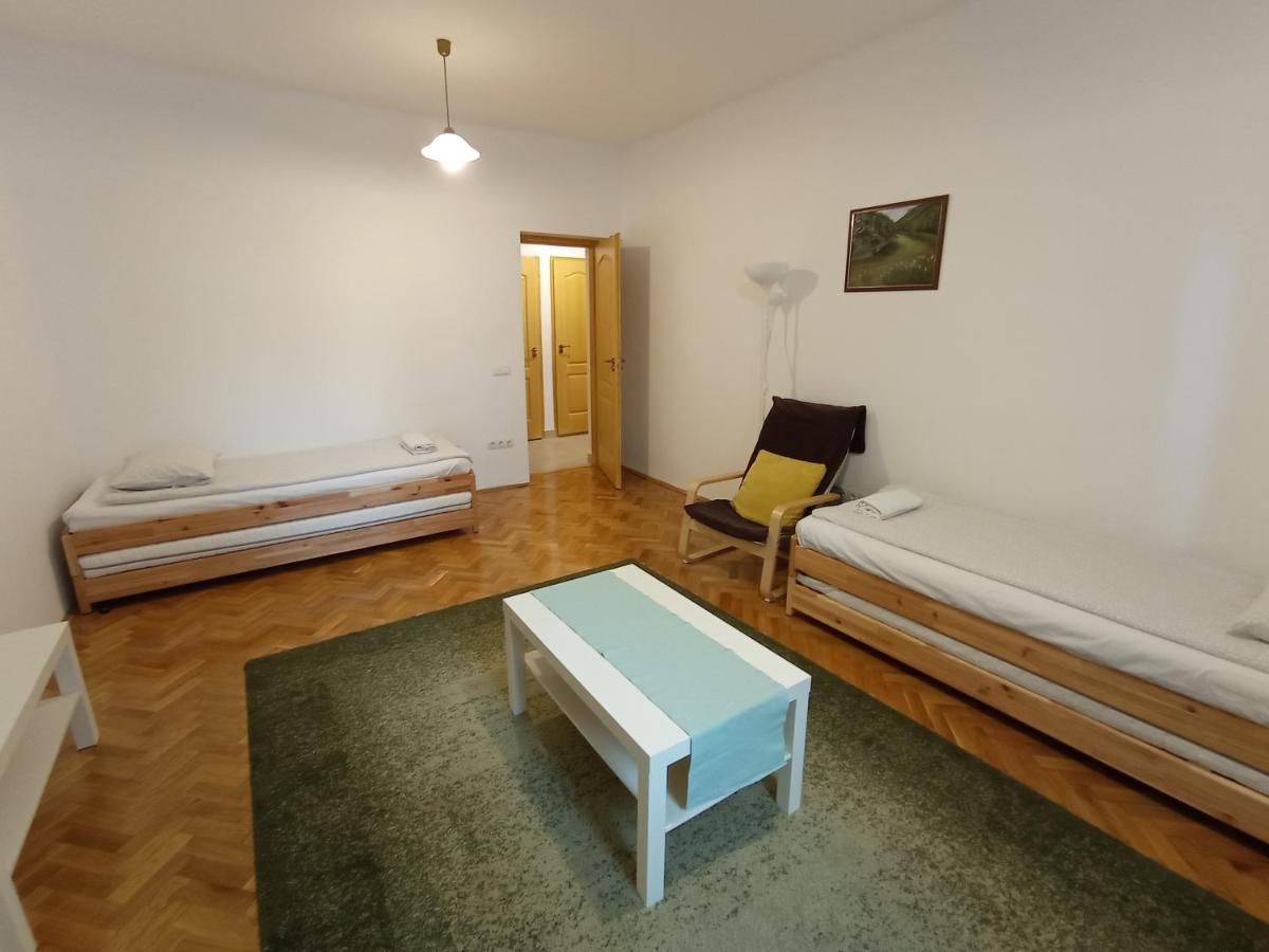Gizella Apartman Eger Ngoại thất bức ảnh